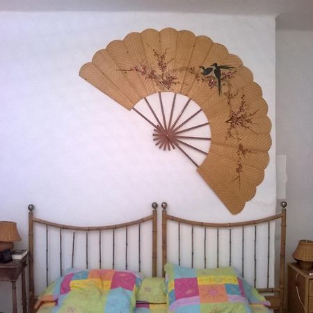 Le Val Leron Bed & Breakfast Valaurie Ngoại thất bức ảnh