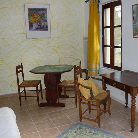 Le Val Leron Bed & Breakfast Valaurie Ngoại thất bức ảnh