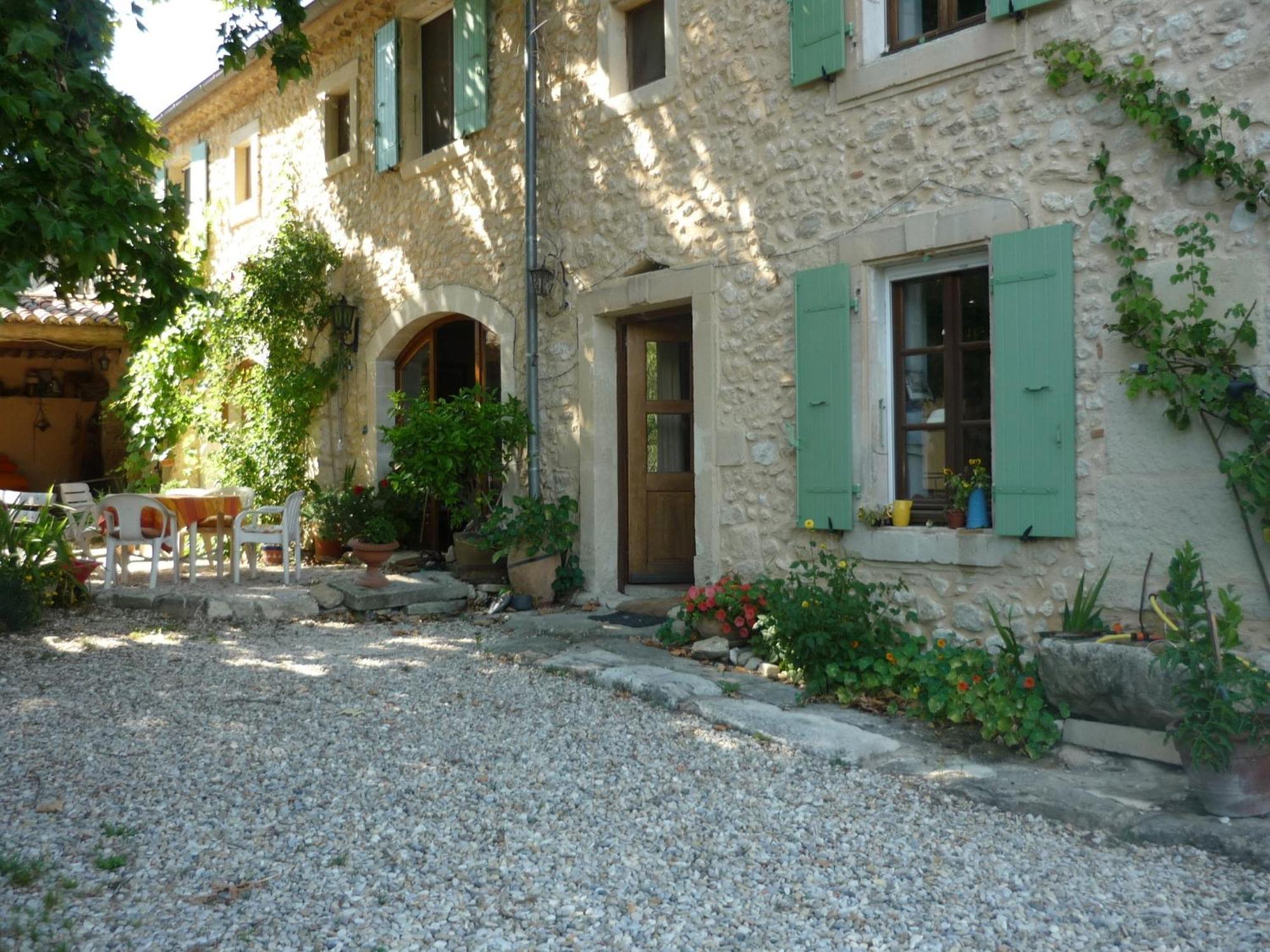Le Val Leron Bed & Breakfast Valaurie Ngoại thất bức ảnh