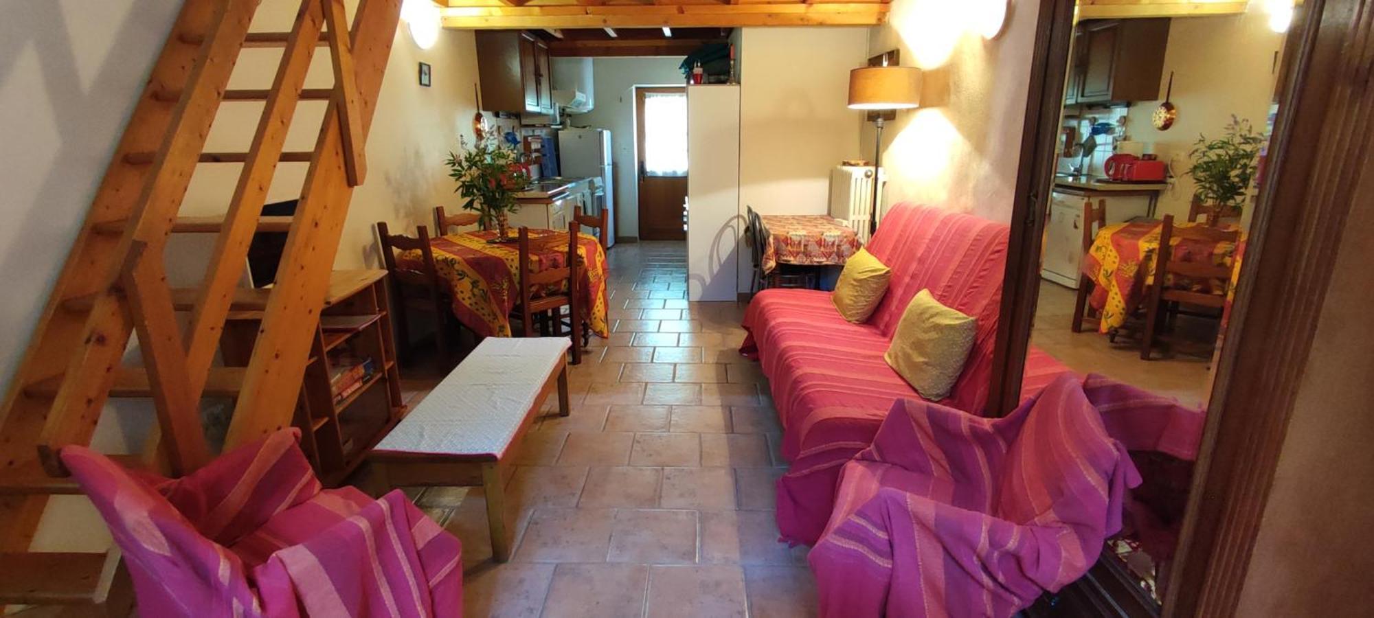 Le Val Leron Bed & Breakfast Valaurie Ngoại thất bức ảnh