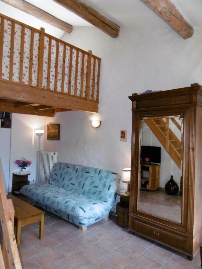 Le Val Leron Bed & Breakfast Valaurie Ngoại thất bức ảnh