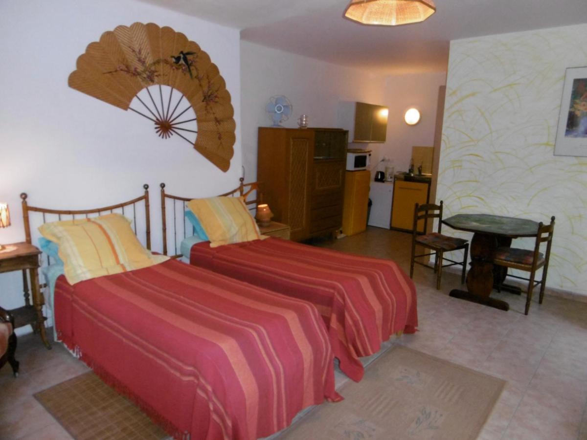 Le Val Leron Bed & Breakfast Valaurie Ngoại thất bức ảnh